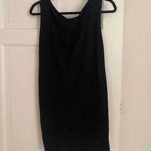 Simple black sleeveless t shirt dress
